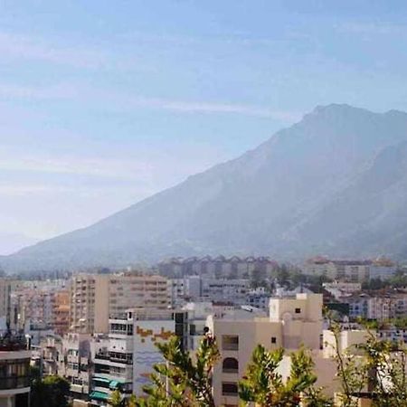 Large Modern Beach Front Apartment, Rooftop Pool!! Marbella Exteriör bild